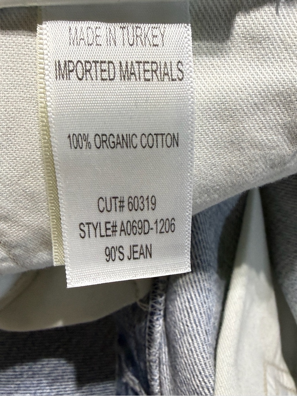 BNWT Women’s AGOLDE 90’s jeans Size 28 - Picture 9 of 9